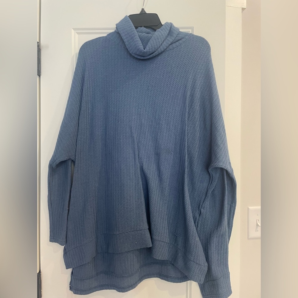 Women's Blue Sweater